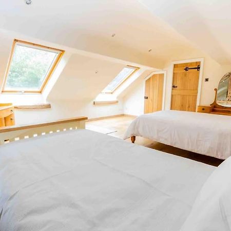 Four Bed Barn Conversion Junction 37 38 M1 Barnsley Dış mekan fotoğraf