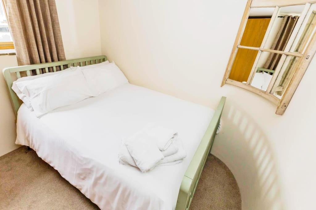 Four Bed Barn Conversion Junction 37 38 M1 Barnsley Dış mekan fotoğraf