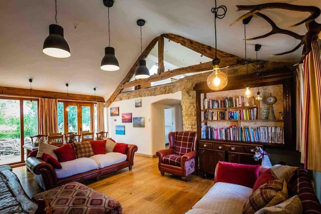 Four Bed Barn Conversion Junction 37 38 M1 Barnsley Dış mekan fotoğraf